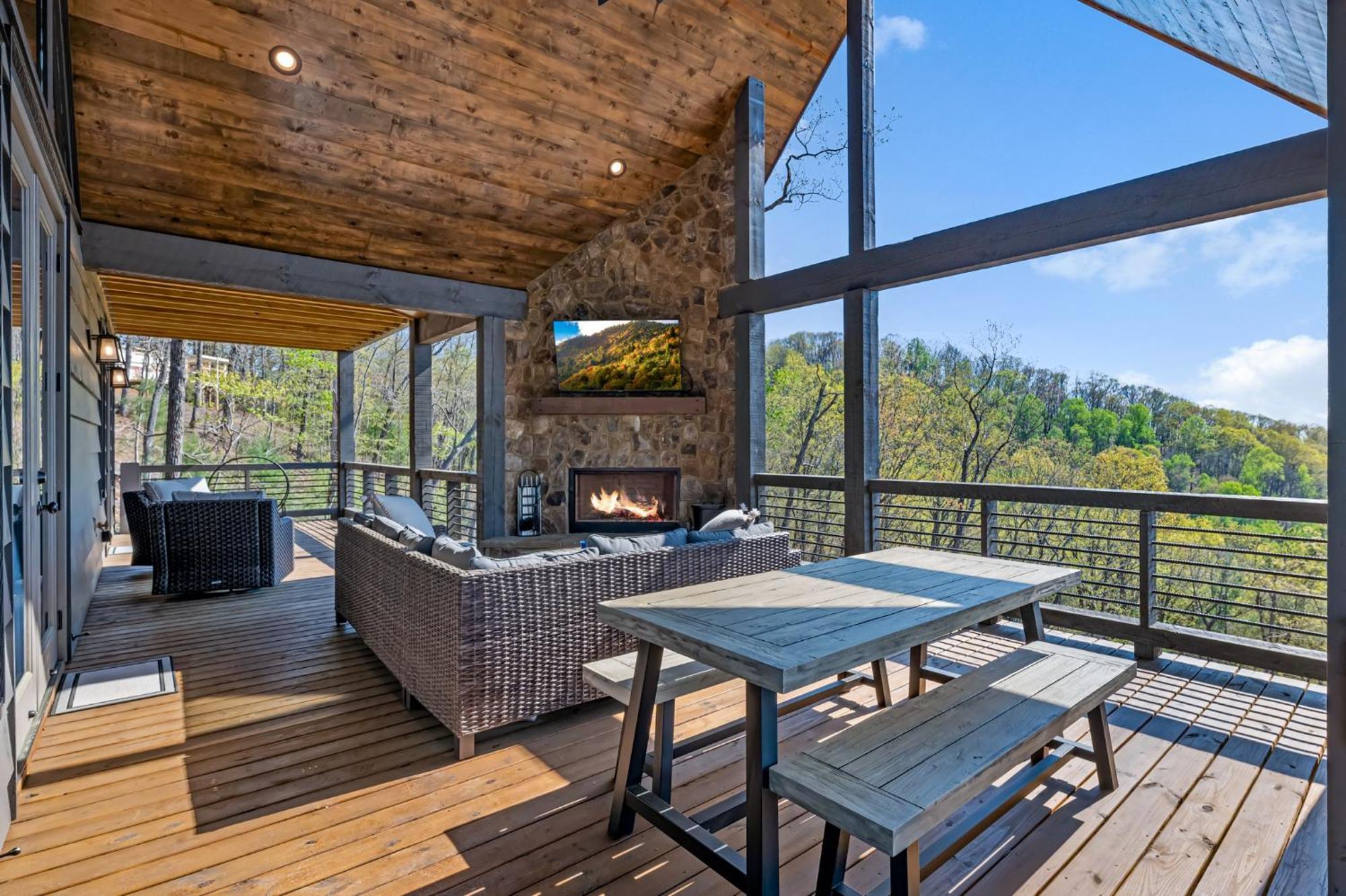 בלו רידג' Mountain Air - Luxury Mountain View Cabin מראה חיצוני תמונה